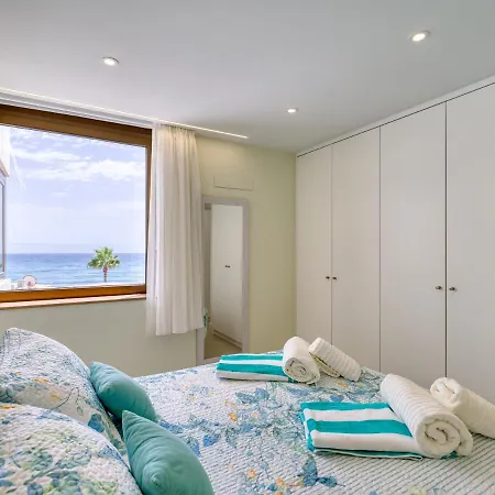 Precioso En 1ª Linea De Mar شقة